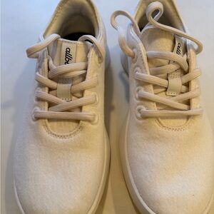 NWT Allbirds Off-White Wool Runners